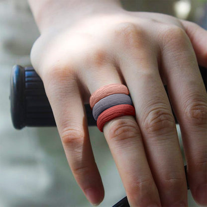 Wood pattern silicone rings worn on hand, 3-pack
