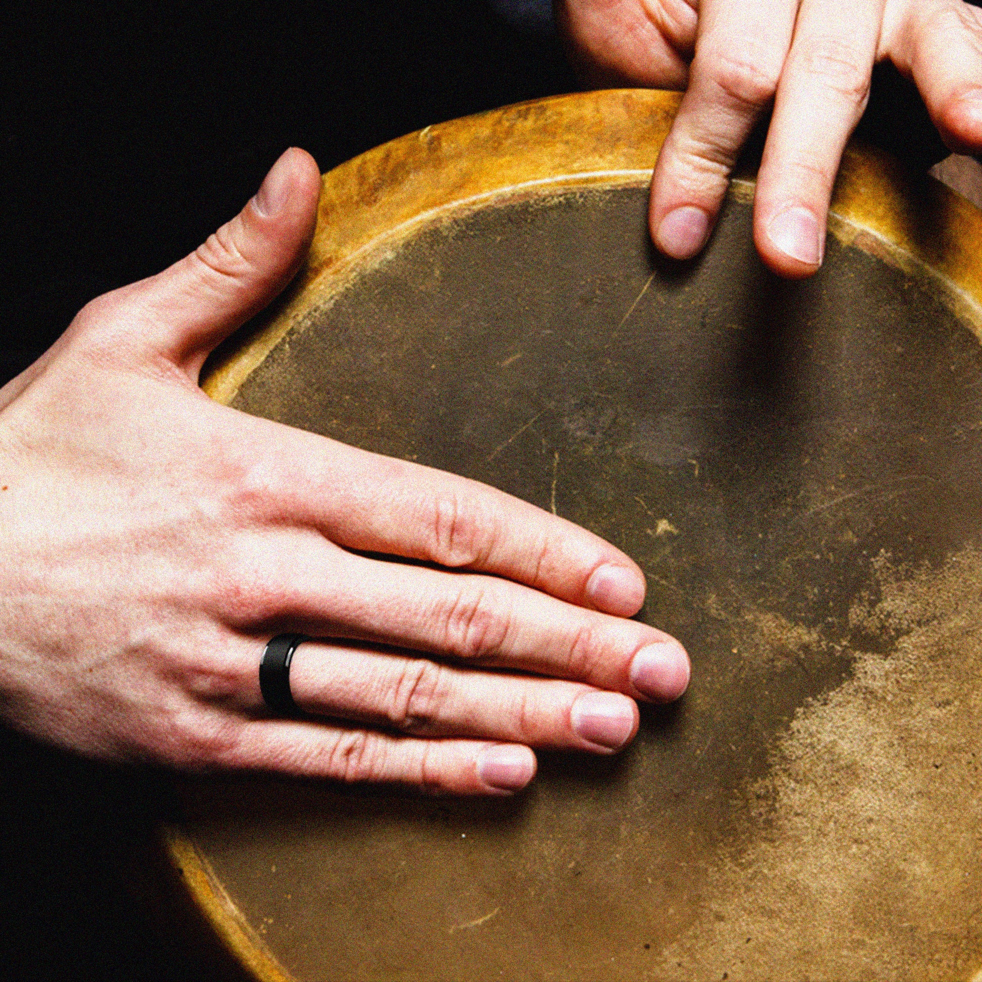 Silicone ring worn during manual work or music session – durable and hypoallergenic